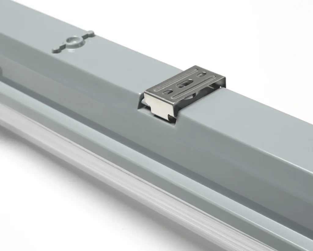 LED moisture-proof light, 1-flame, 18 watts, cool white, IP65, approx. 120 cm