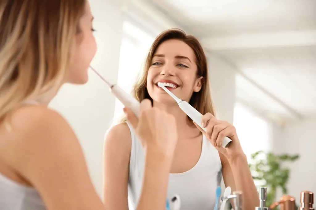 Electric sonic toothbrush "Smilecare", white