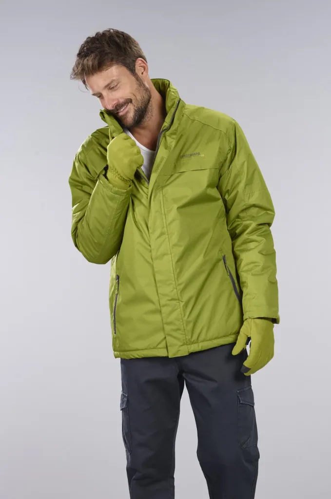 Functional jacket color green, breathable, windproof and water-repellent, size M