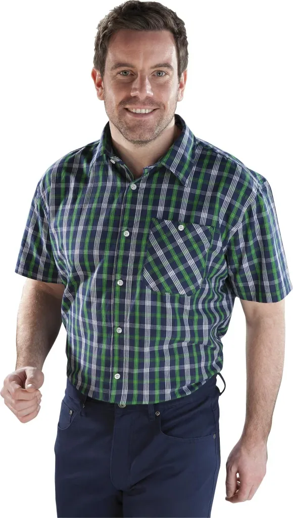 Casual shirt, short sleeve, checked design, color-sorted, size 39/40