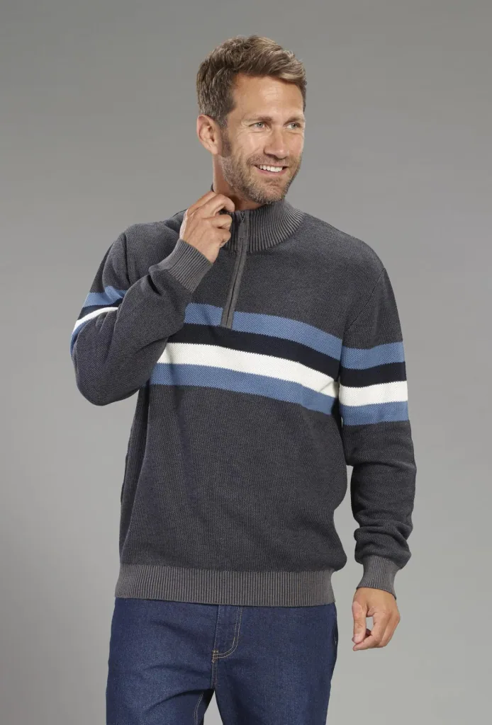 Sweater with stand-up collar, color blue, size M