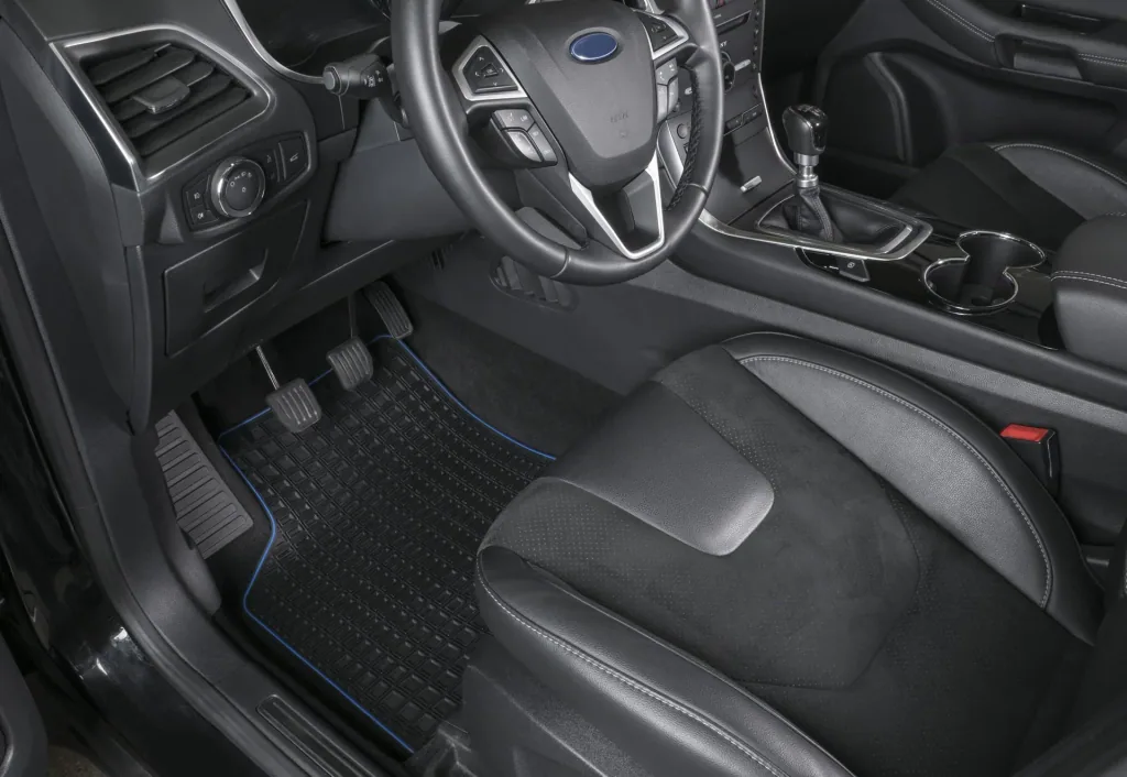 Blueline Premium rubber mat size 1 - 1 pair of front mats 70 x 49 cm