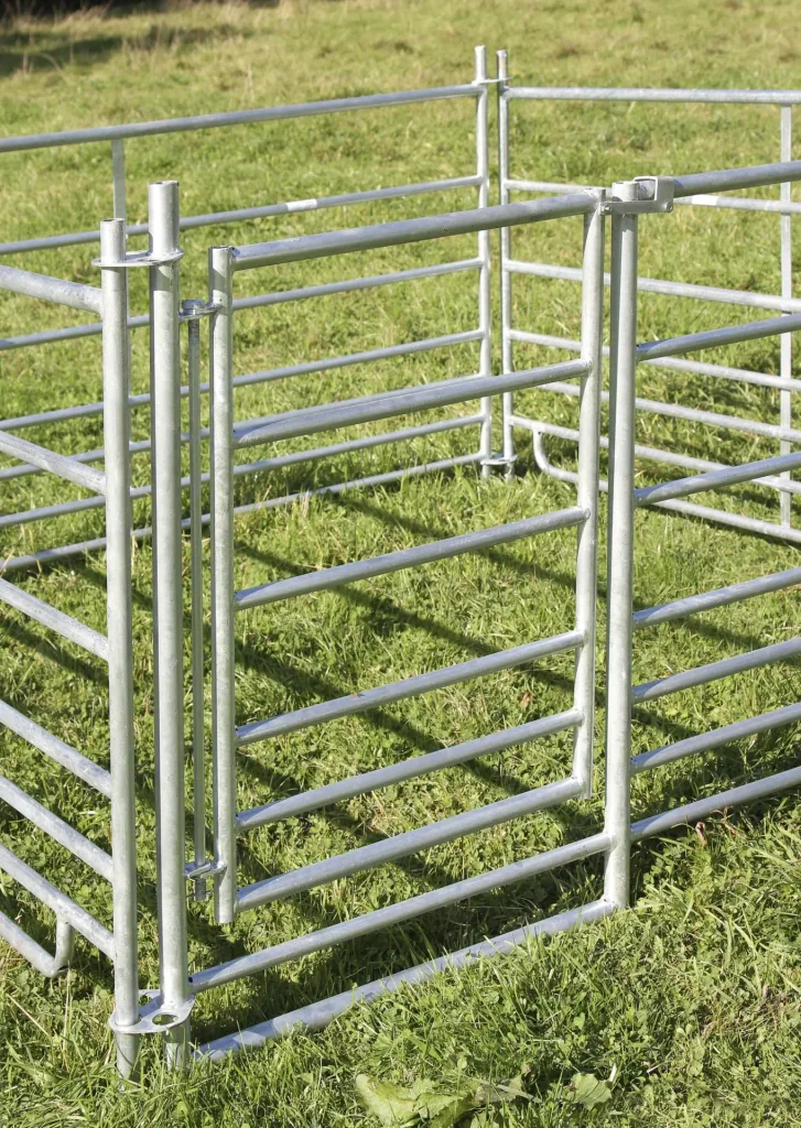 Sheep panel 1.83 meters with gate