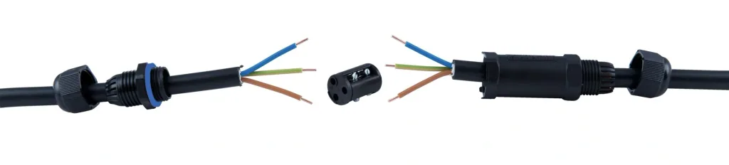 3-pin cable connector with protection class IP68
