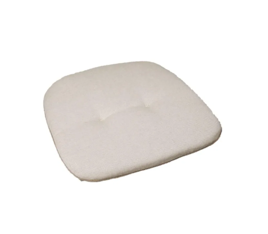 Monoblock seat cushion