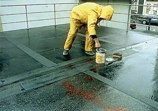 Permanently elastic sealant Rainproof, 750 ml - 100% waterproof - grey