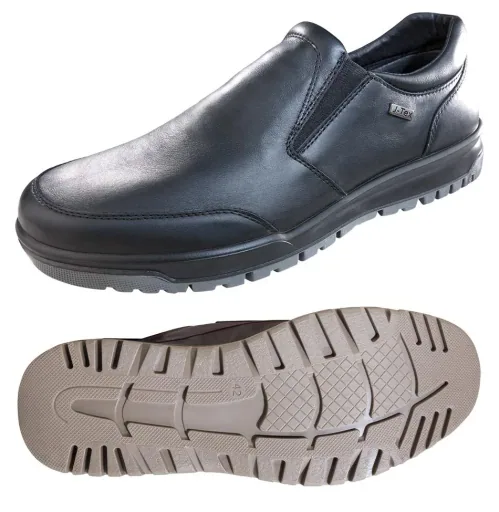 Slipper color black, size 40