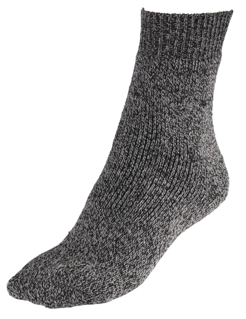 Outdoor socks in a pack of 3, black mottled, size 39/42