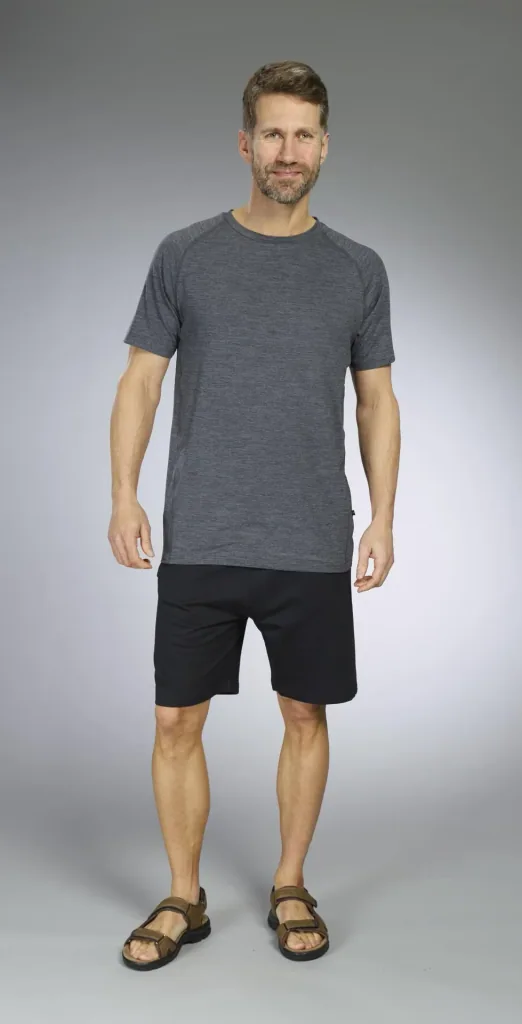 Shorts with elastic waistband, color black, size M