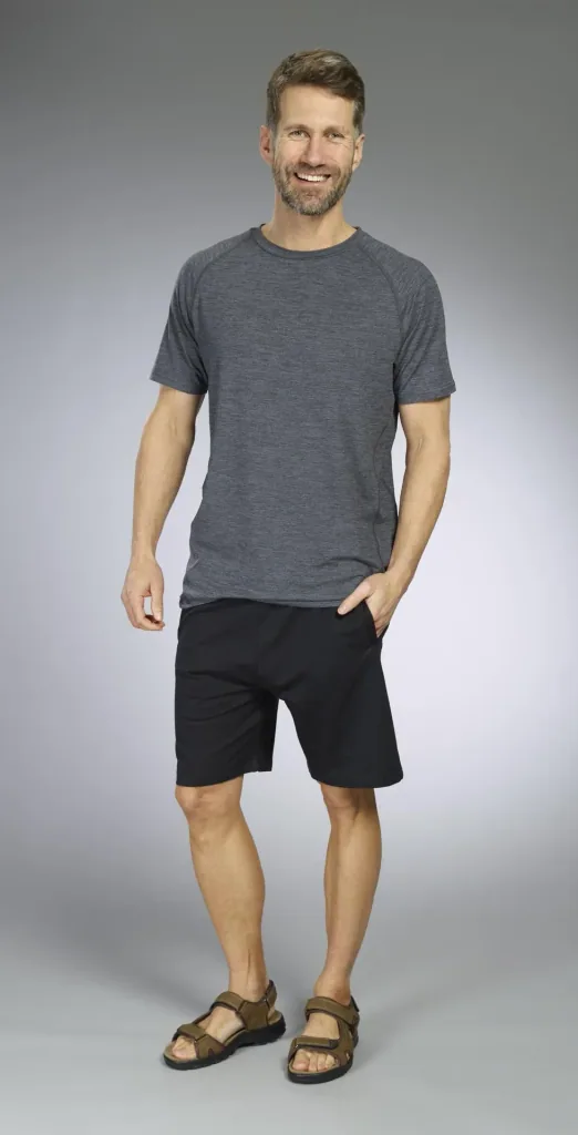 Shorts with elastic waistband, color black, size M