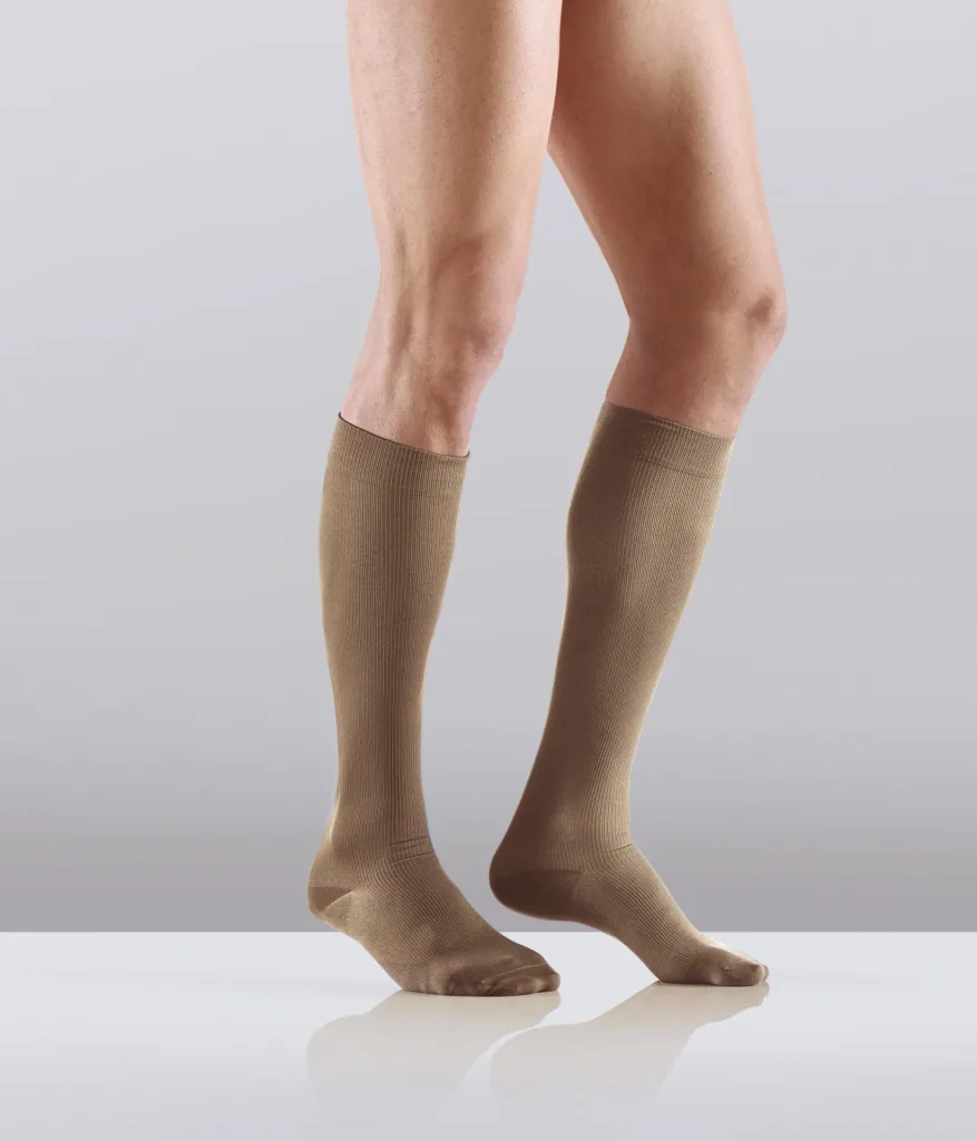 Travel support stockings, microfiber, 1 pair, size M (39-41), almond