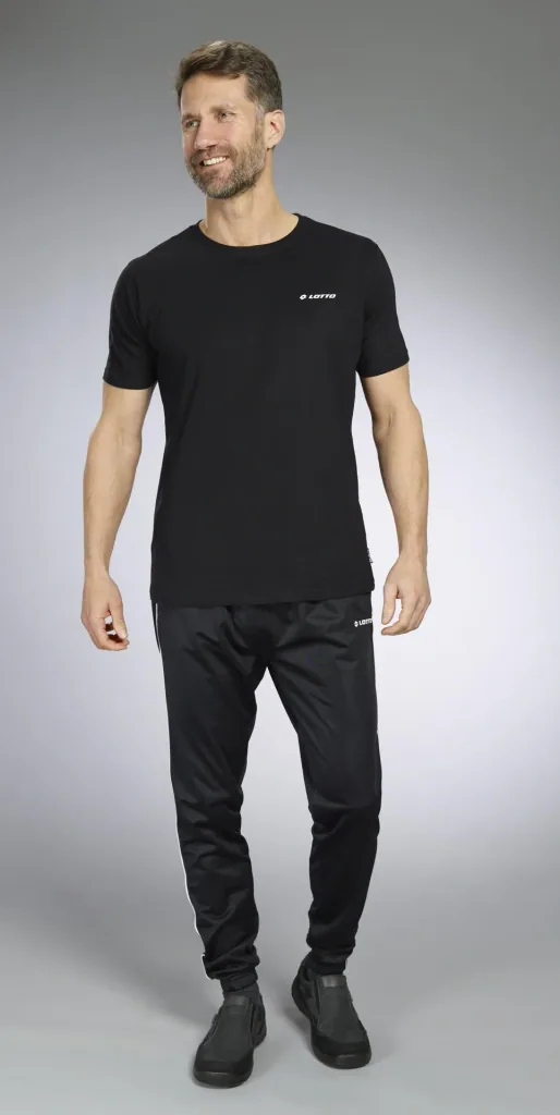 Sports pants, color black, size L