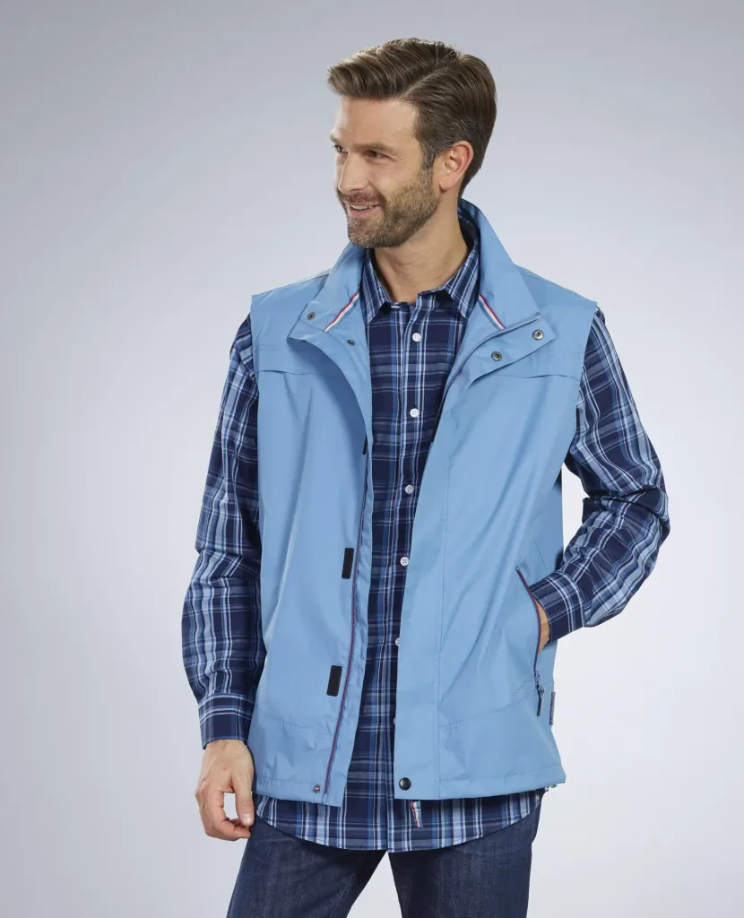 Casual shirt, navy/light blue checked, size 39/40