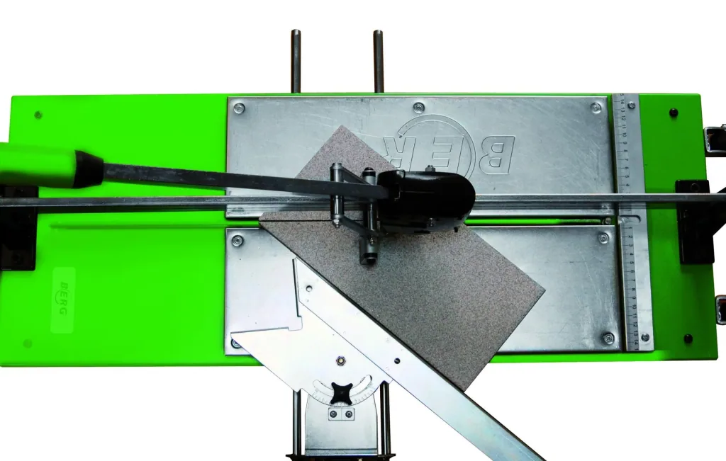 Tile cutting machine BTC 900 EUROPE