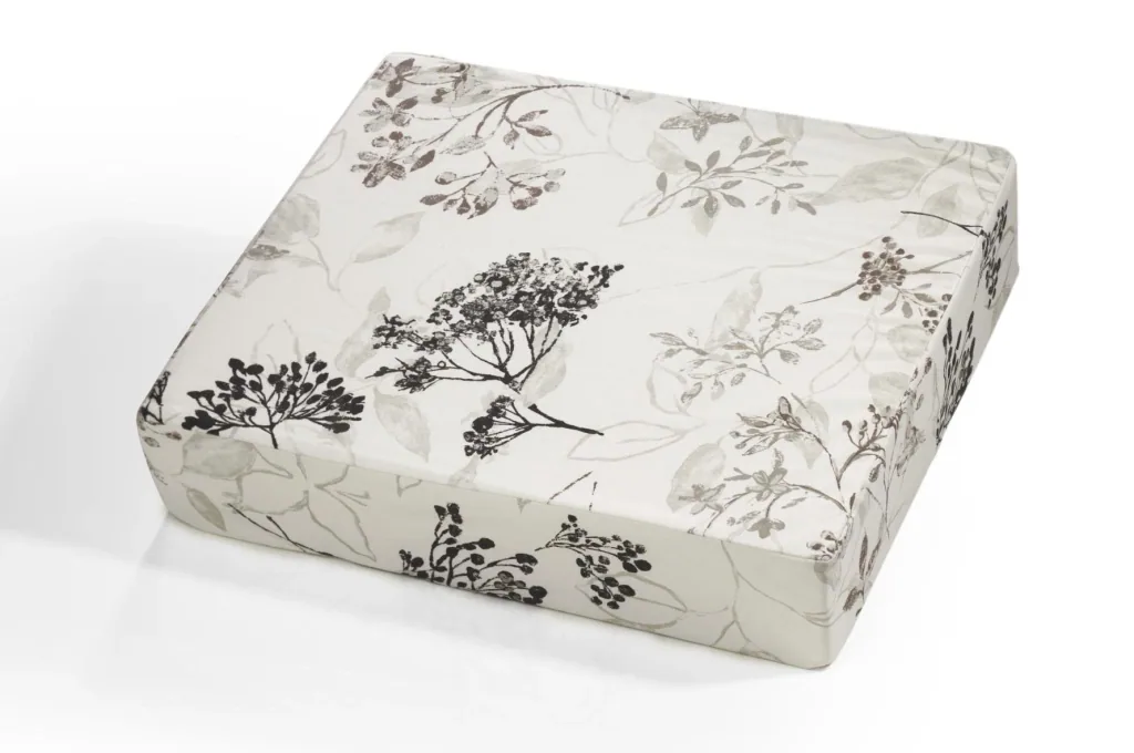 Comfort seat cushion/ standing aid, design: tendril