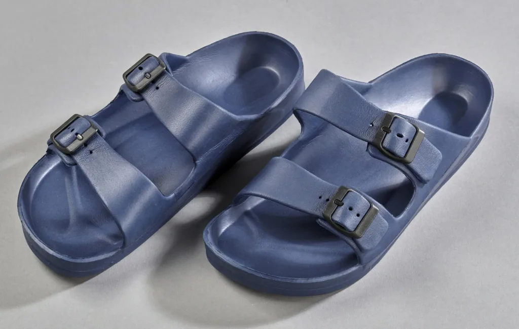 Leisure bathing slippers, color blue, size 40