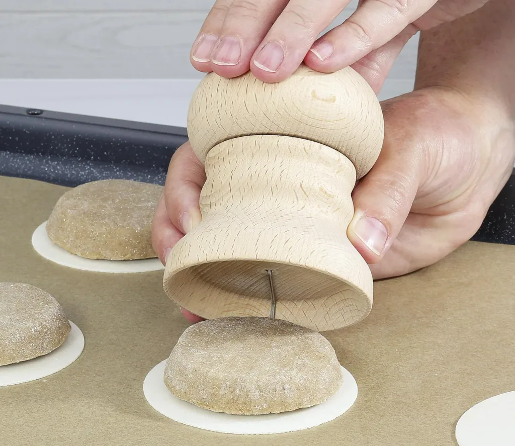 Beechwood gingerbread mold