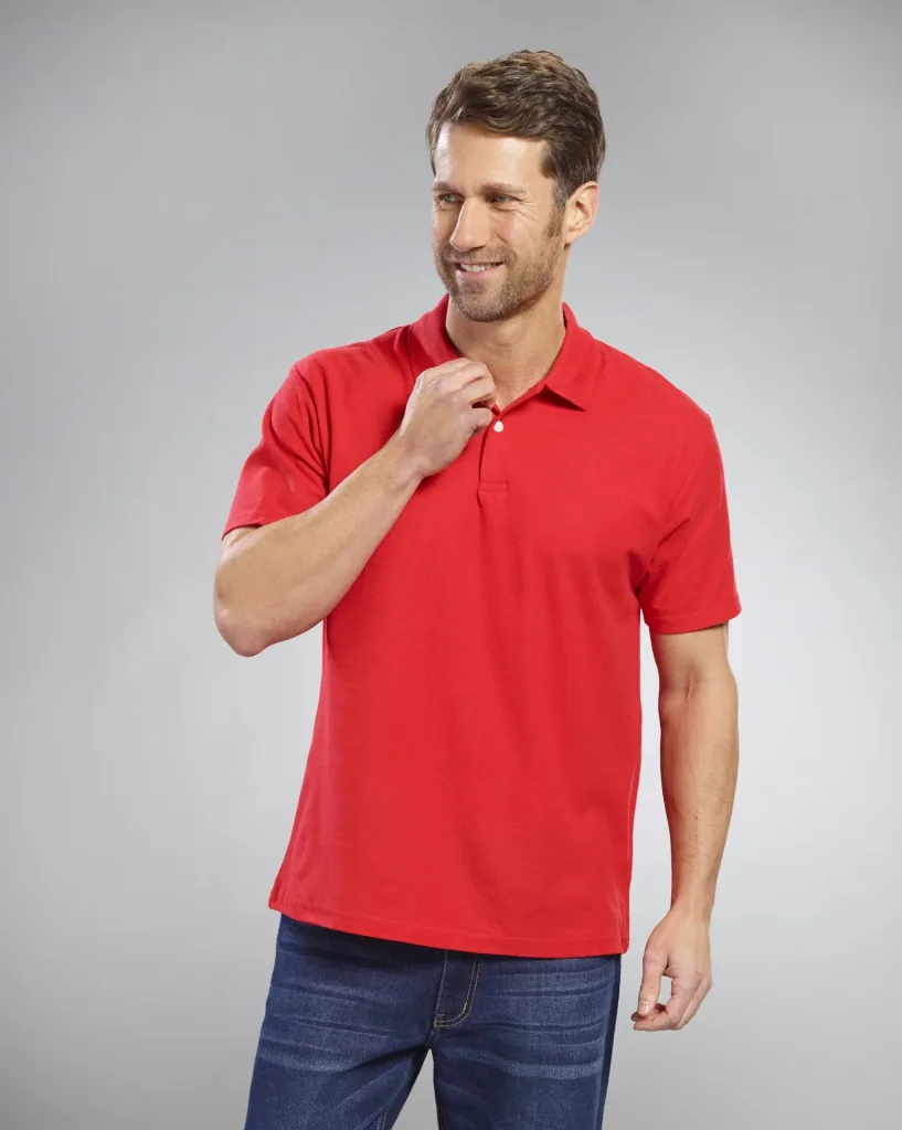 Polo shirt with pique structure, color red, size M