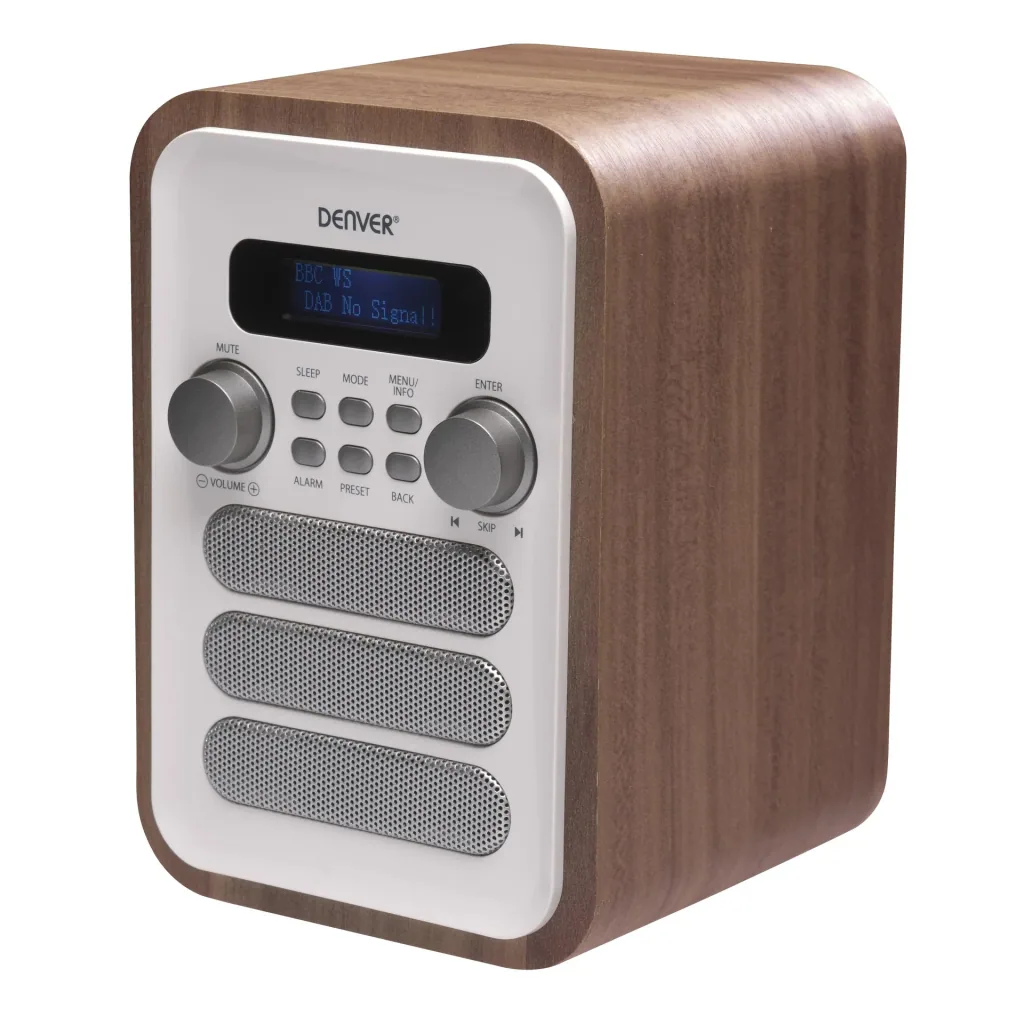 Radio with elegant wooden design and Bluetooth function, white