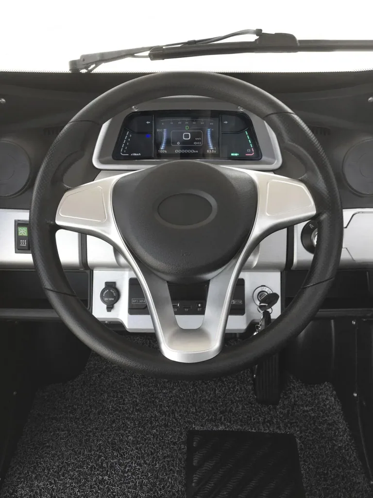 4-wheel electric cabin vehicle eLazzy Premium 45 km/h silver, with free on-site instruction