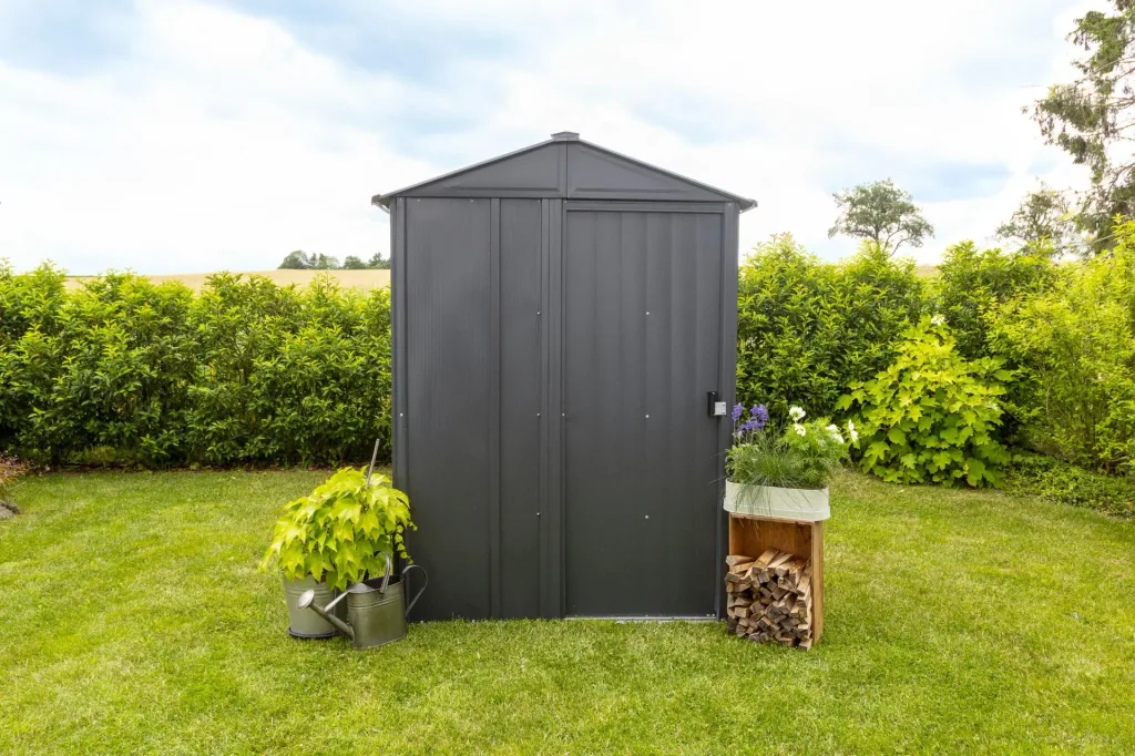 Tuinhuis 54 151×122×198 cm Grijs – verzinkt staal, zadeldak & schuifdeur