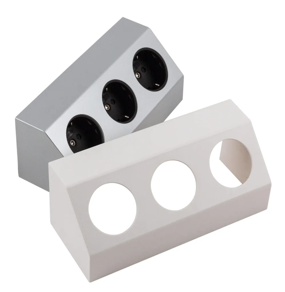 3-way protective contact socket with 1m connection cable and free ends for permanent installation