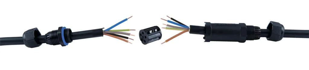 5-pin cable connector with IP 68 protection class