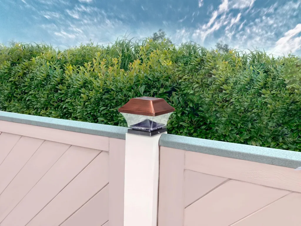 Solar stainless steel fence post lights