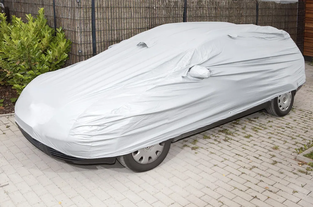 Outdoor garage size L for station wagons and hatchbacks