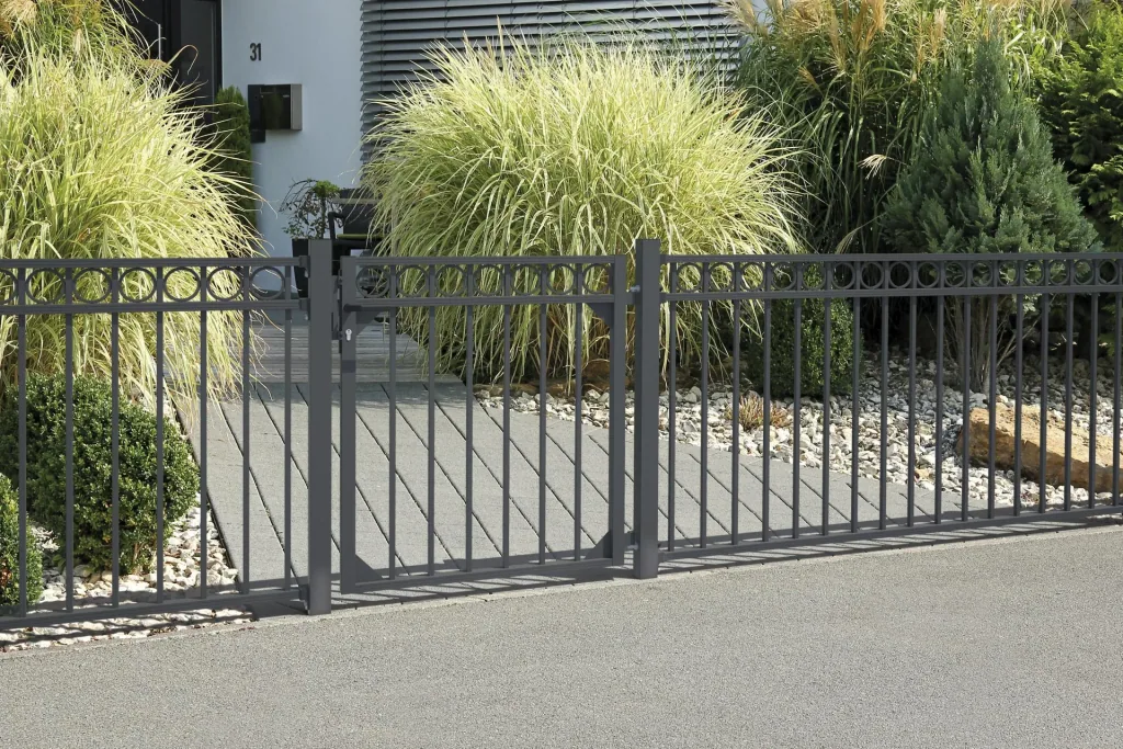 Single gate set Circle, for setting in concrete, anthracite, height 120 cm, width 1 m