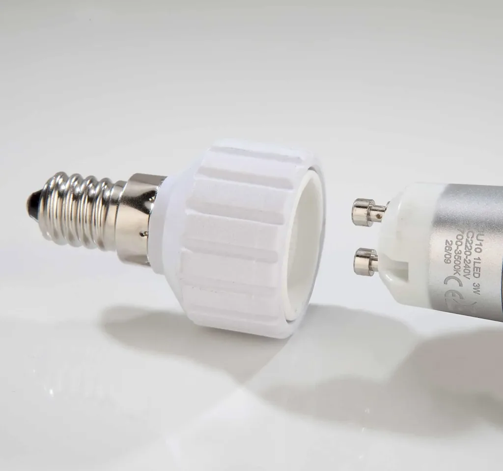 Adapter GU10 to E14 socket, 3 pieces