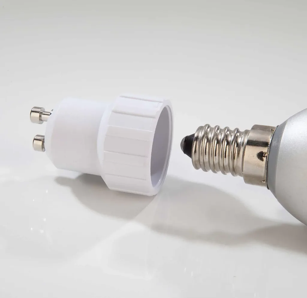 Adapter GU10 to E14 socket, 3 pieces