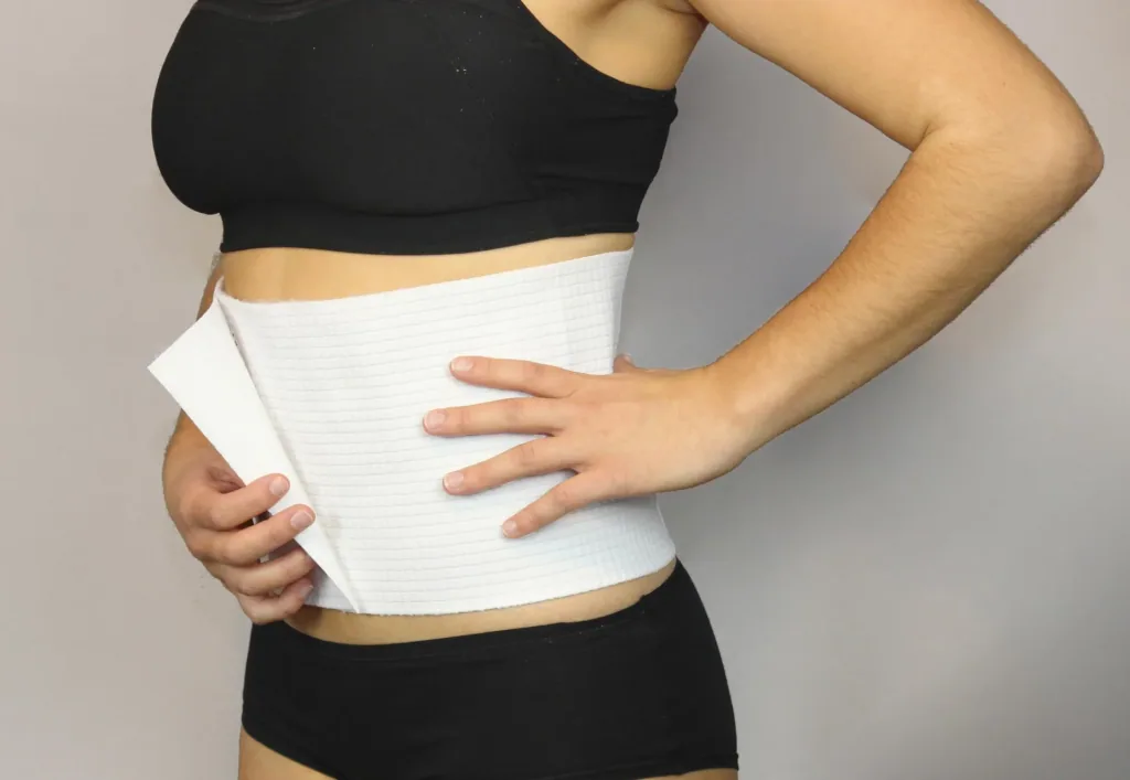 Back support belt "Stark", white