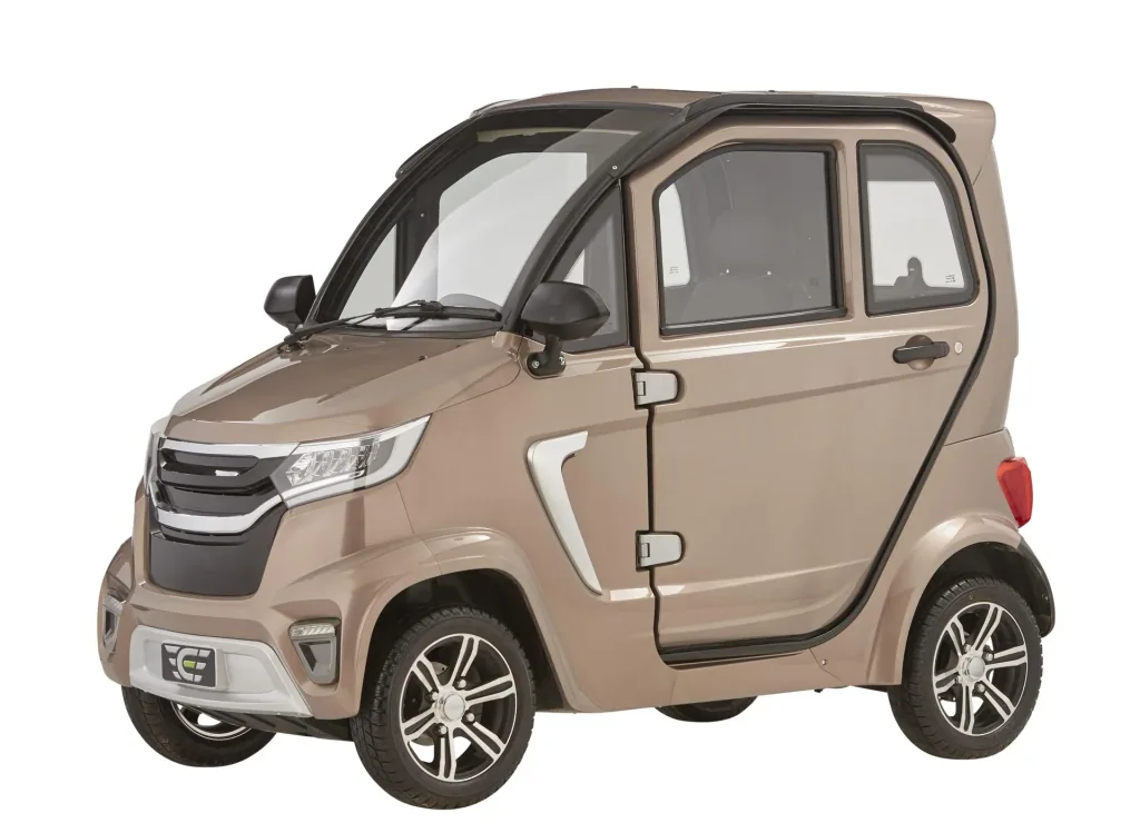 4-wheel electric cabin vehicle eLazzy Premium 45 km/h terraplatinum, with free on-site instruction