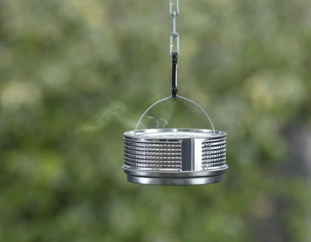 Insect spiral holder made of metal, silver-colored, including 10 insect spirals
