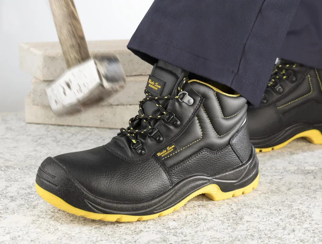 Safety boots S3, color black/yellow, size 40