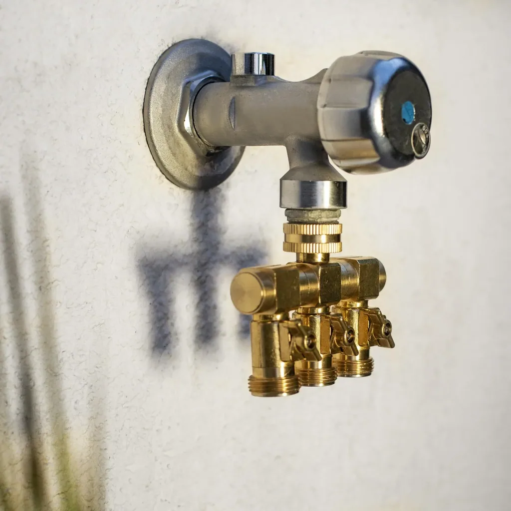3-way water distributor - 3 taps with 3/4" external thread