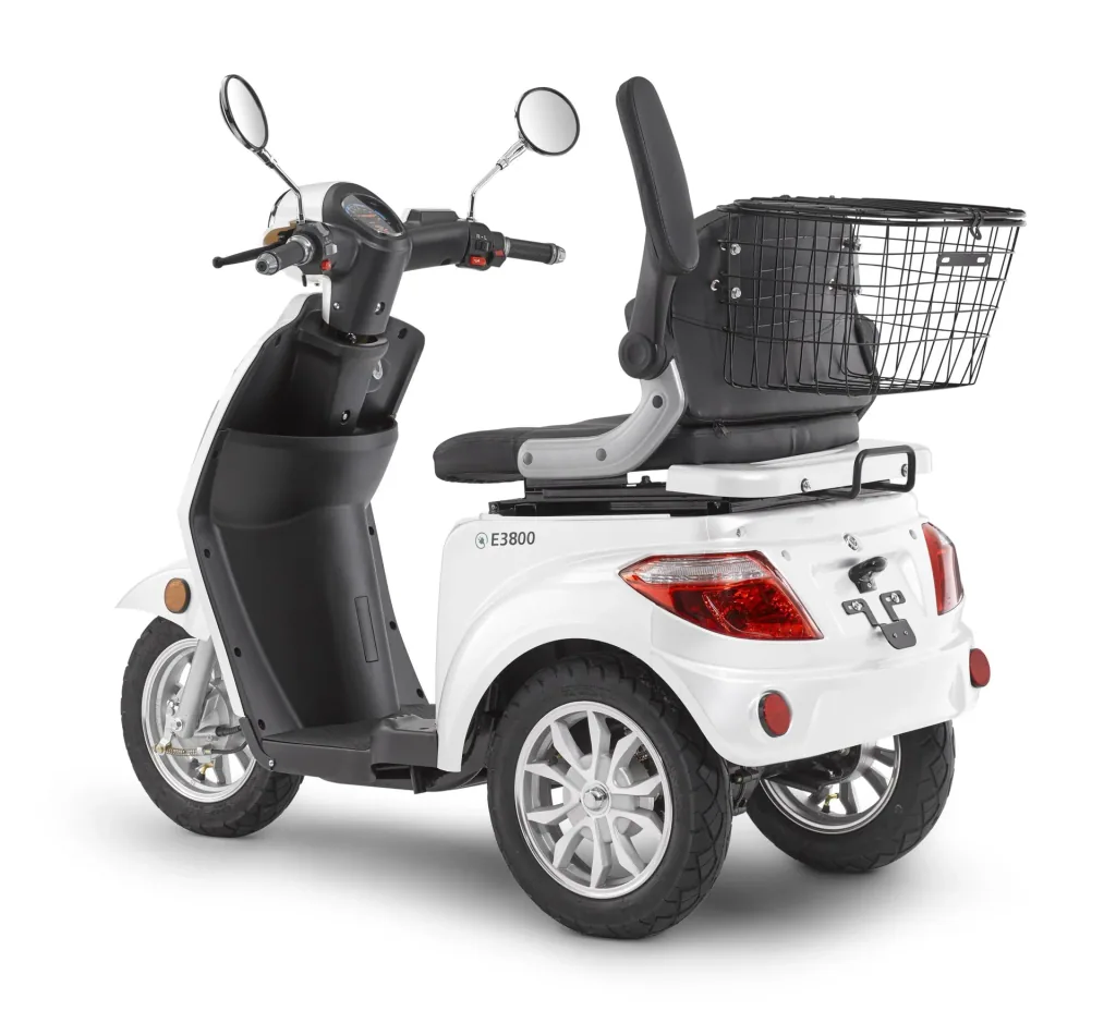 E-tricycle Luxxon E3800, 20 km/h (moped class), no helmet requirement, white