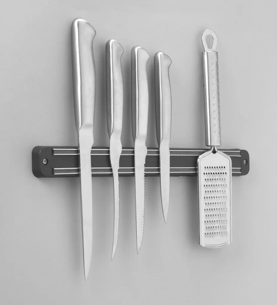 Magnetic strip, 33 cm
