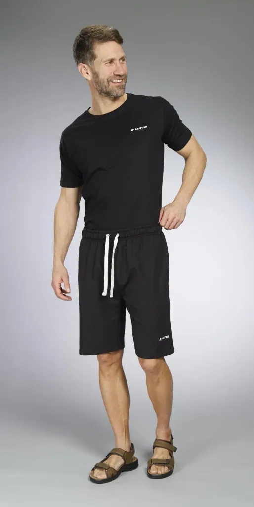 Shorts, color black, size M