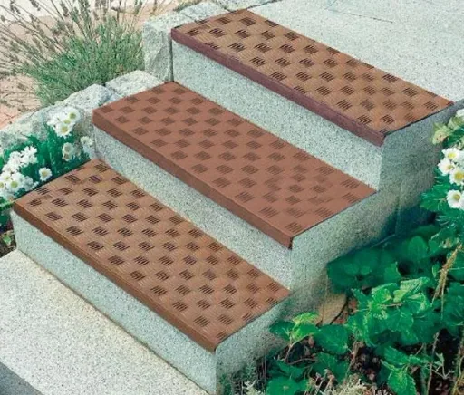 Rubber stair treads dark brown, 3 pieces in a set