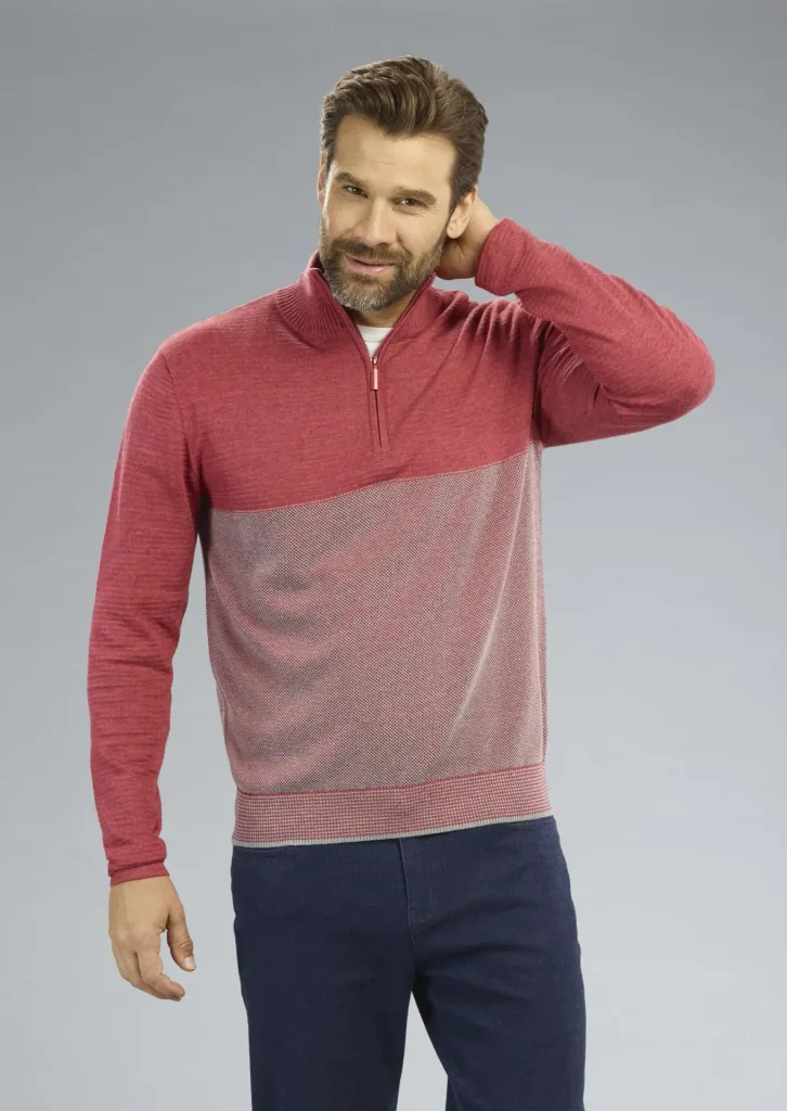 Sweater with zipper, color red, size M