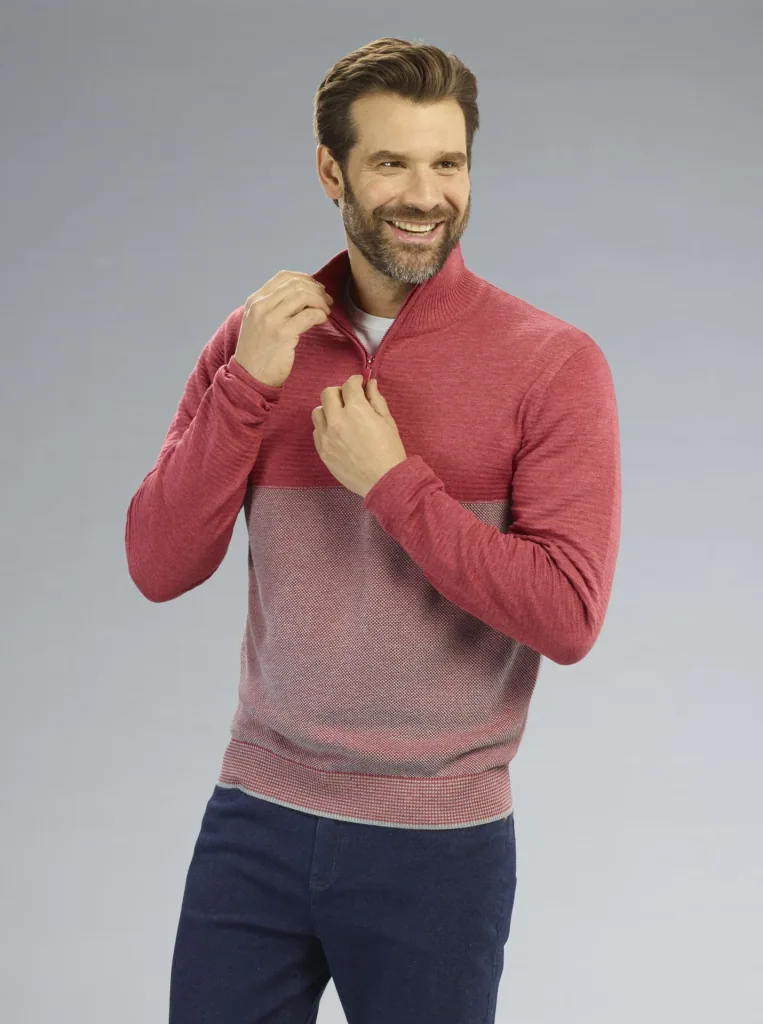 Sweater with zipper, color red, size M
