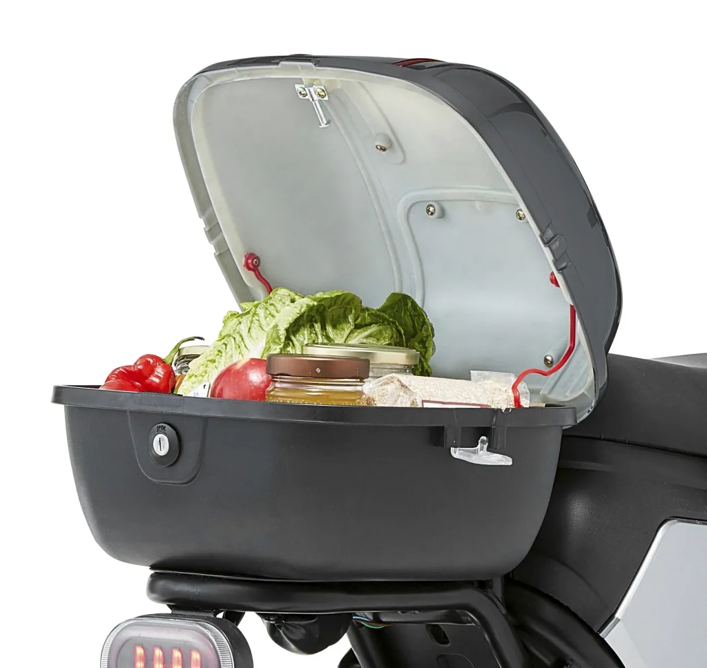 E-Scooter "Messina" 20 km/h white - Economical - Efficient thanks to high-quality wheel hub motor and lithium battery