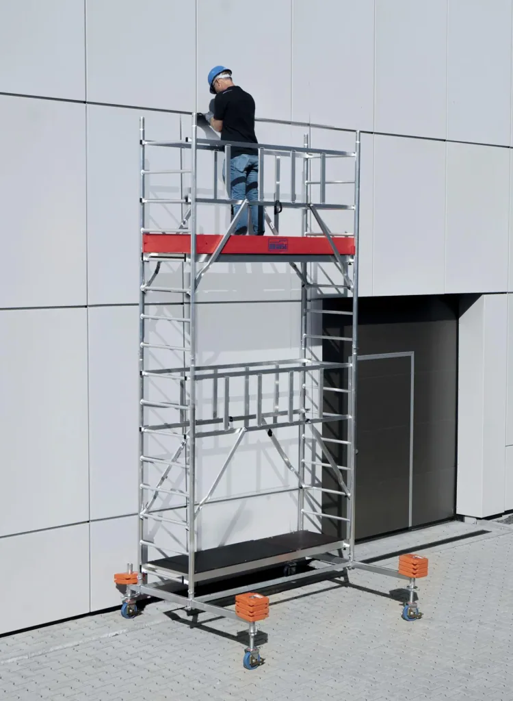 MONTO ProTec aluminum mobile scaffold, working height approx. 2.90 m