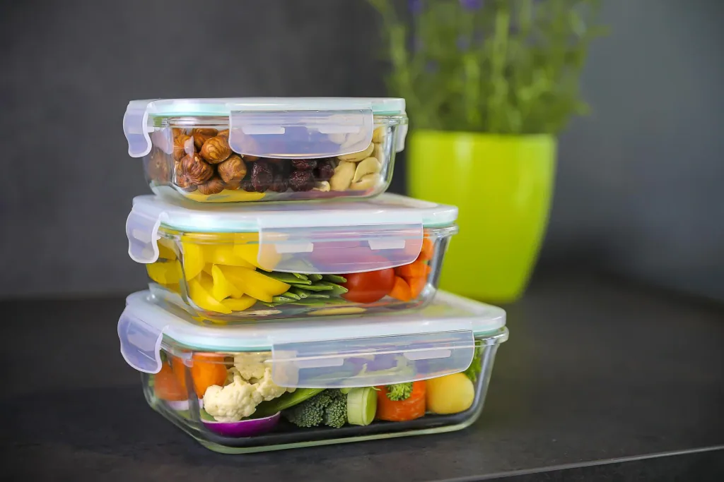 Glass food storage container with microwave lid, rectangular, 370 ml