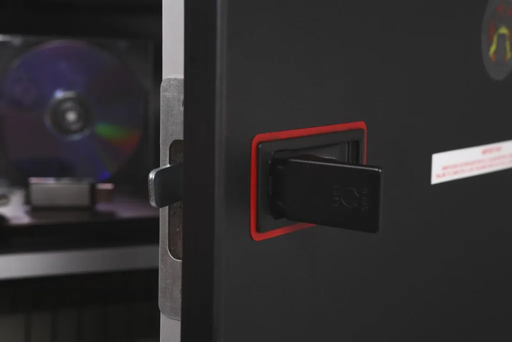 Data protection safe Datacare external dimensions 420 x 350 x 430 mm, with fingerprint lock