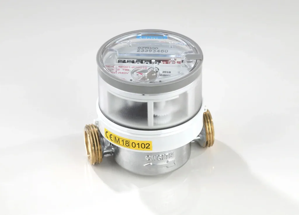 Single-jet apartment water meter for hot water QN 1.5/ R 1/2"/ 110 mm