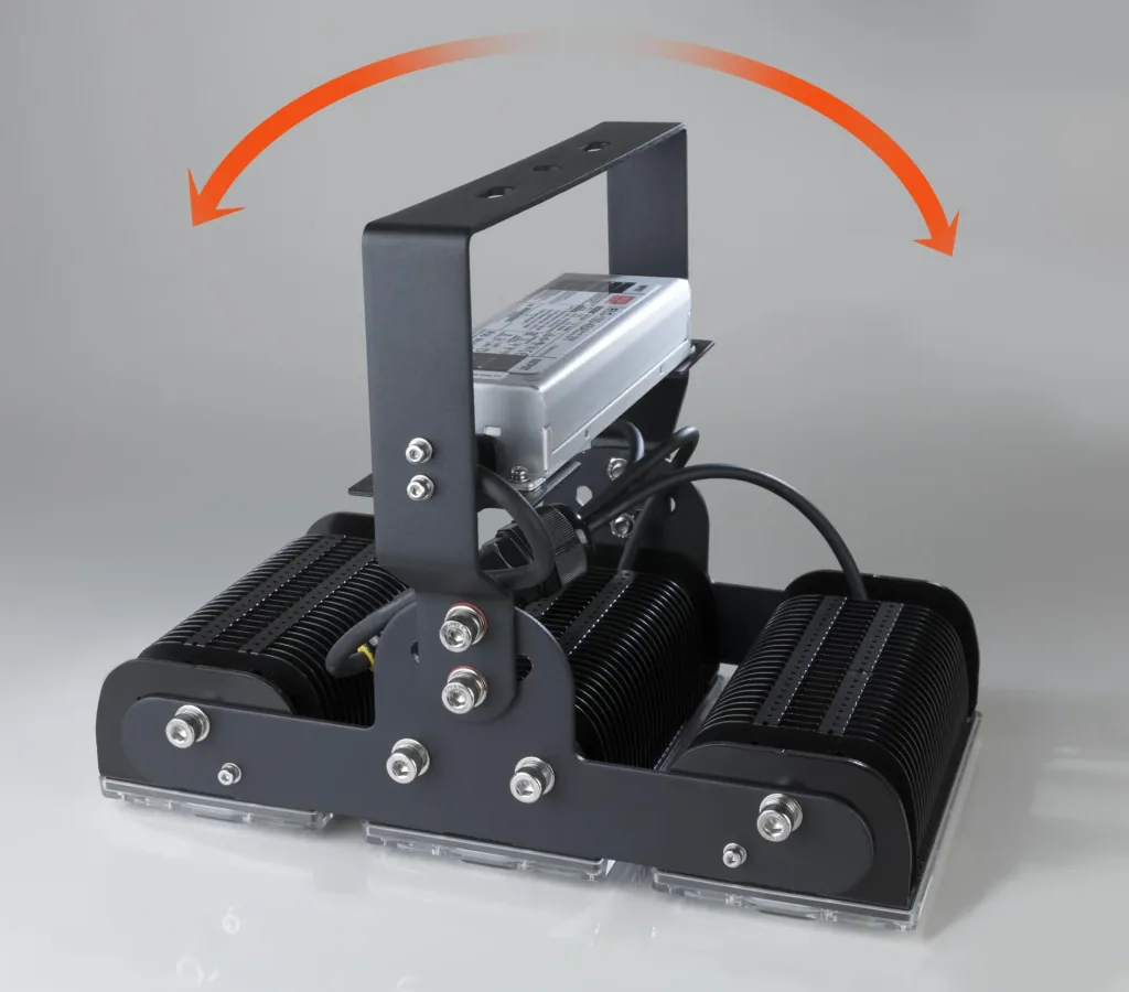 150 W Multi LED stable light, 3 modules 19,500 lumens, IP65 / D-mark