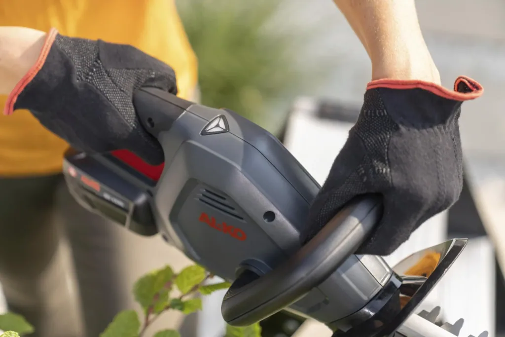 18 V accu heggenschaar HT 1845, compatibel met BOSCH HOME AND GARDEN